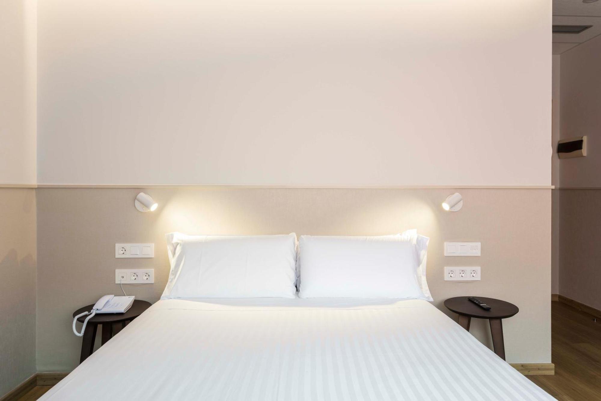 Hotel Terrassa Confort Kültér fotó